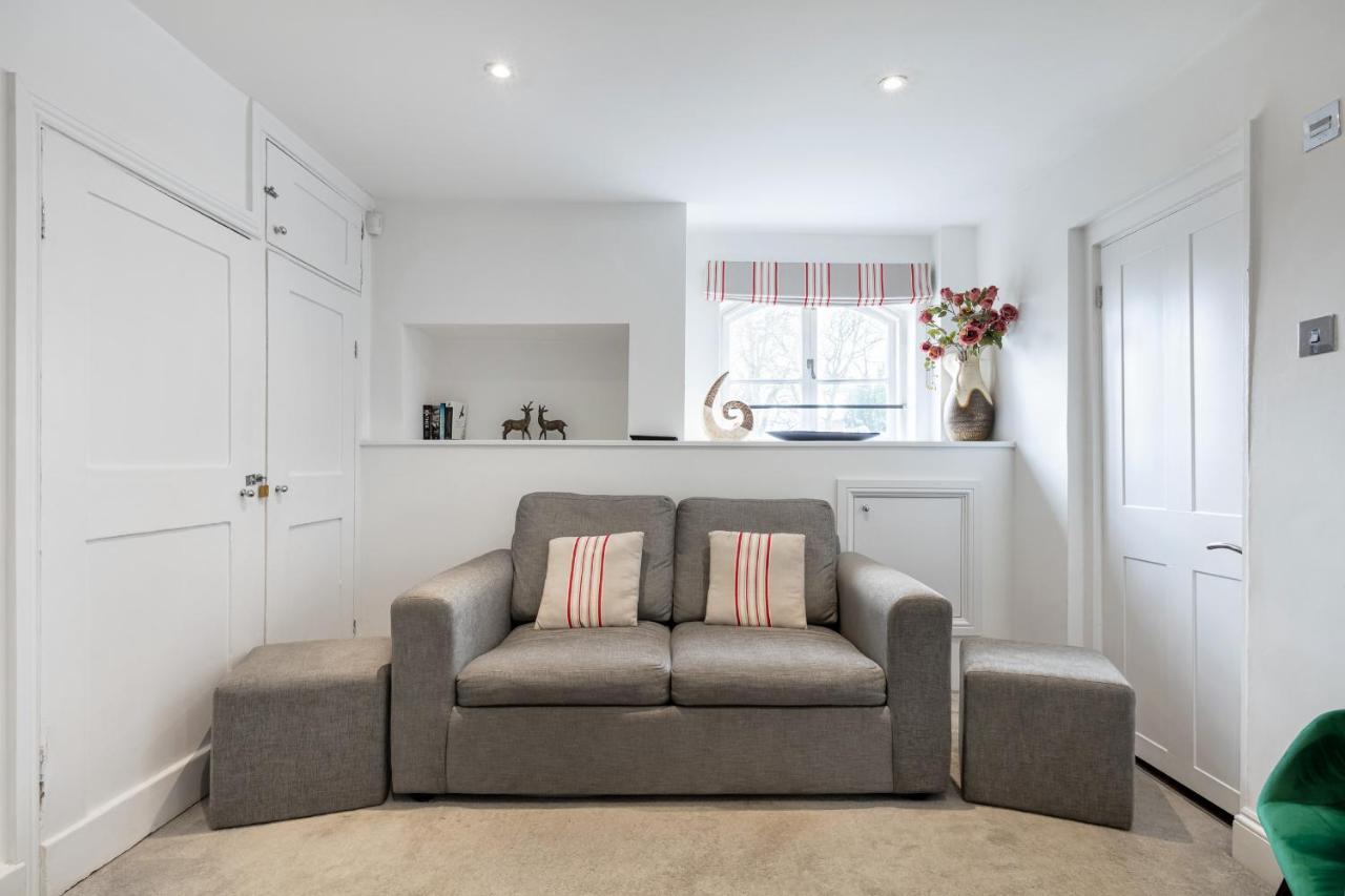 Castle Properties: The Duchess, 3 Bed Family Cottage Windsor Esterno foto