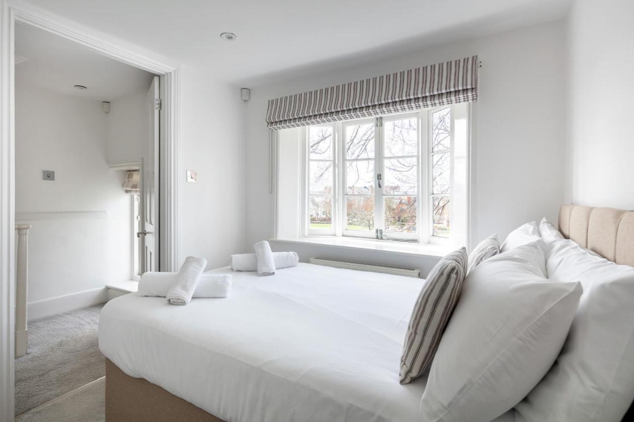 Castle Properties: The Duchess, 3 Bed Family Cottage Windsor Esterno foto