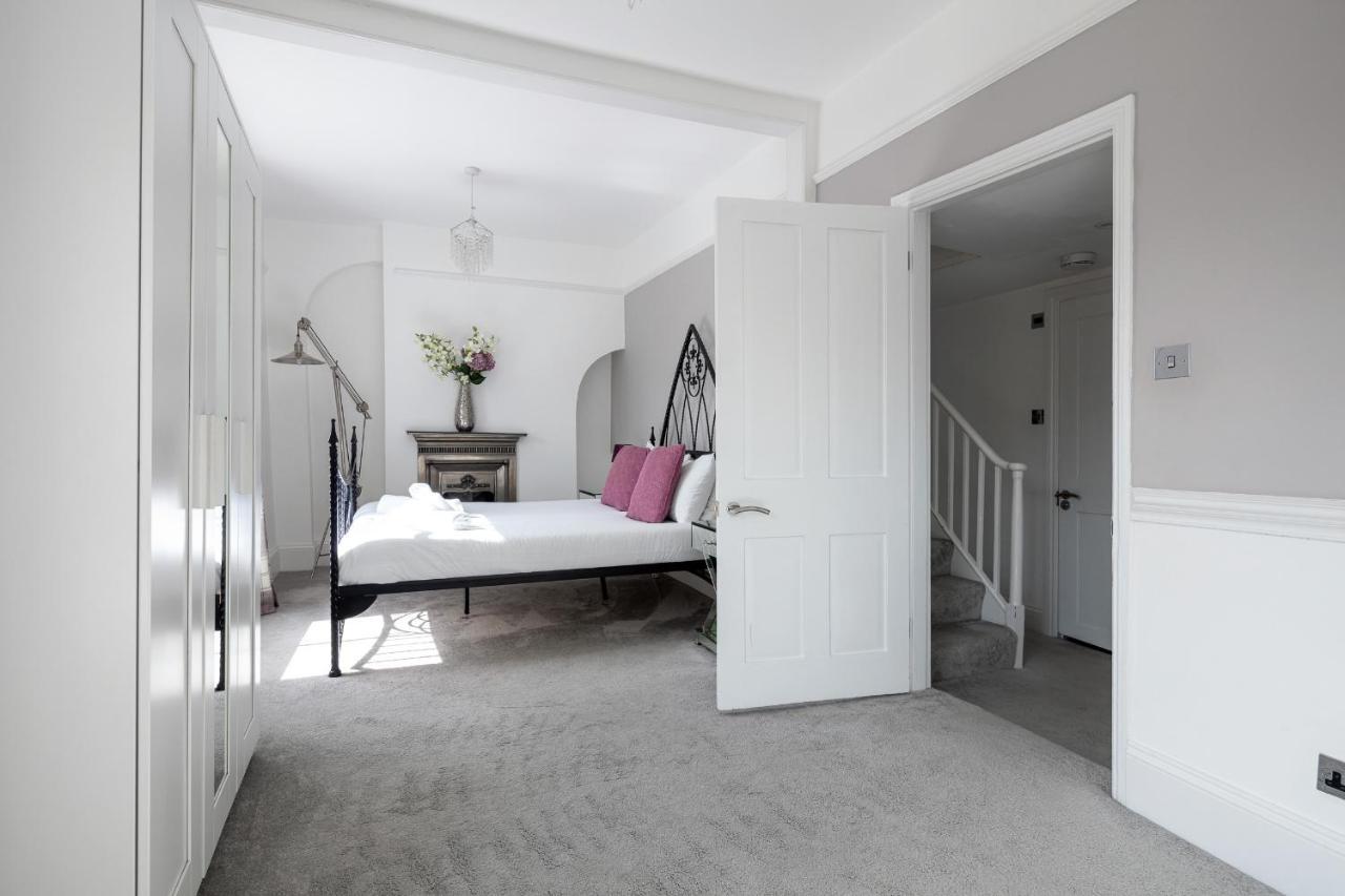 Castle Properties: The Duchess, 3 Bed Family Cottage Windsor Esterno foto