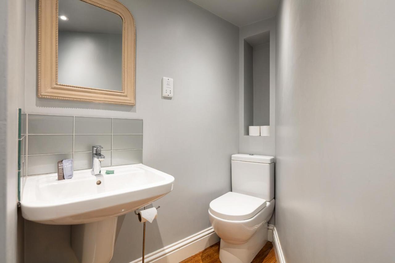 Castle Properties: The Duchess, 3 Bed Family Cottage Windsor Esterno foto