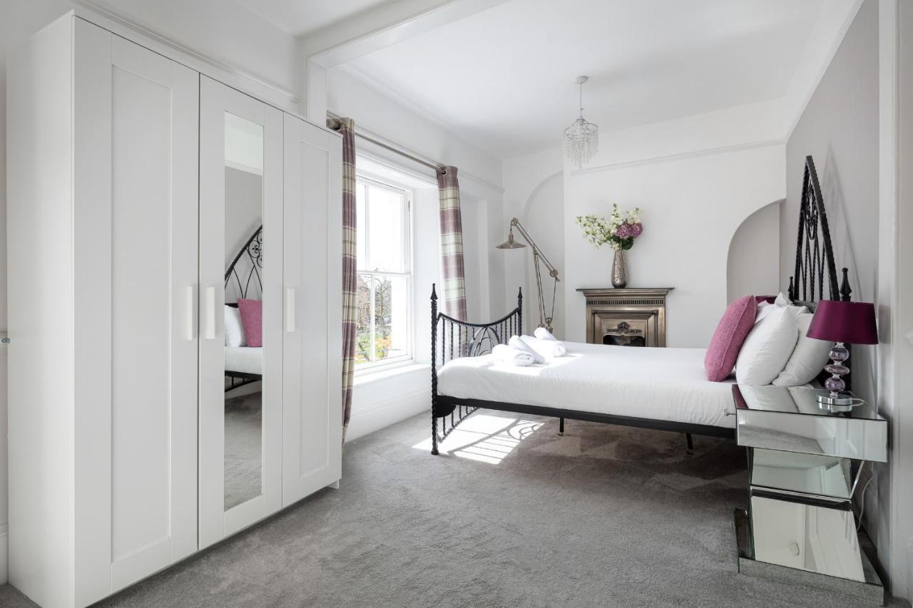 Castle Properties: The Duchess, 3 Bed Family Cottage Windsor Esterno foto