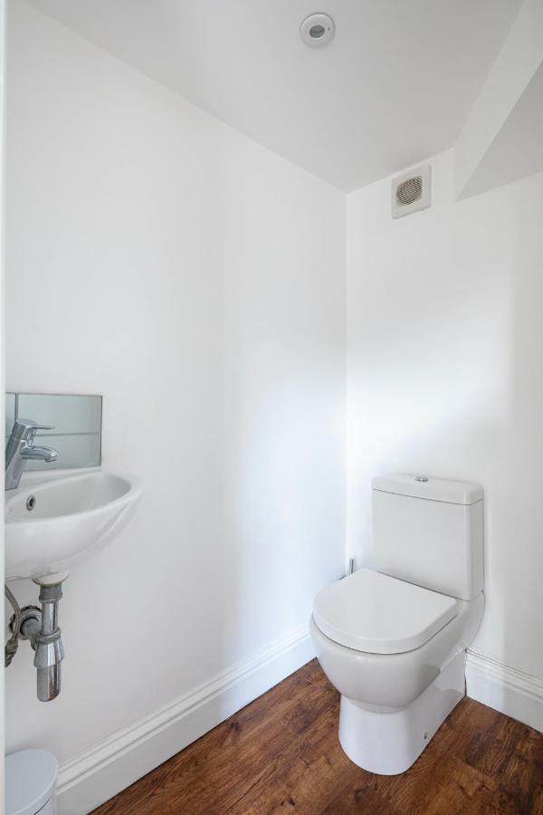 Castle Properties: The Duchess, 3 Bed Family Cottage Windsor Esterno foto