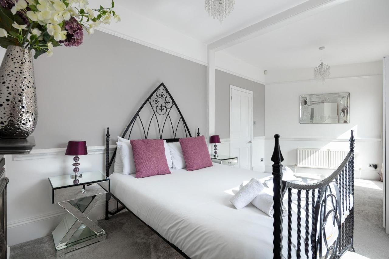 Castle Properties: The Duchess, 3 Bed Family Cottage Windsor Esterno foto